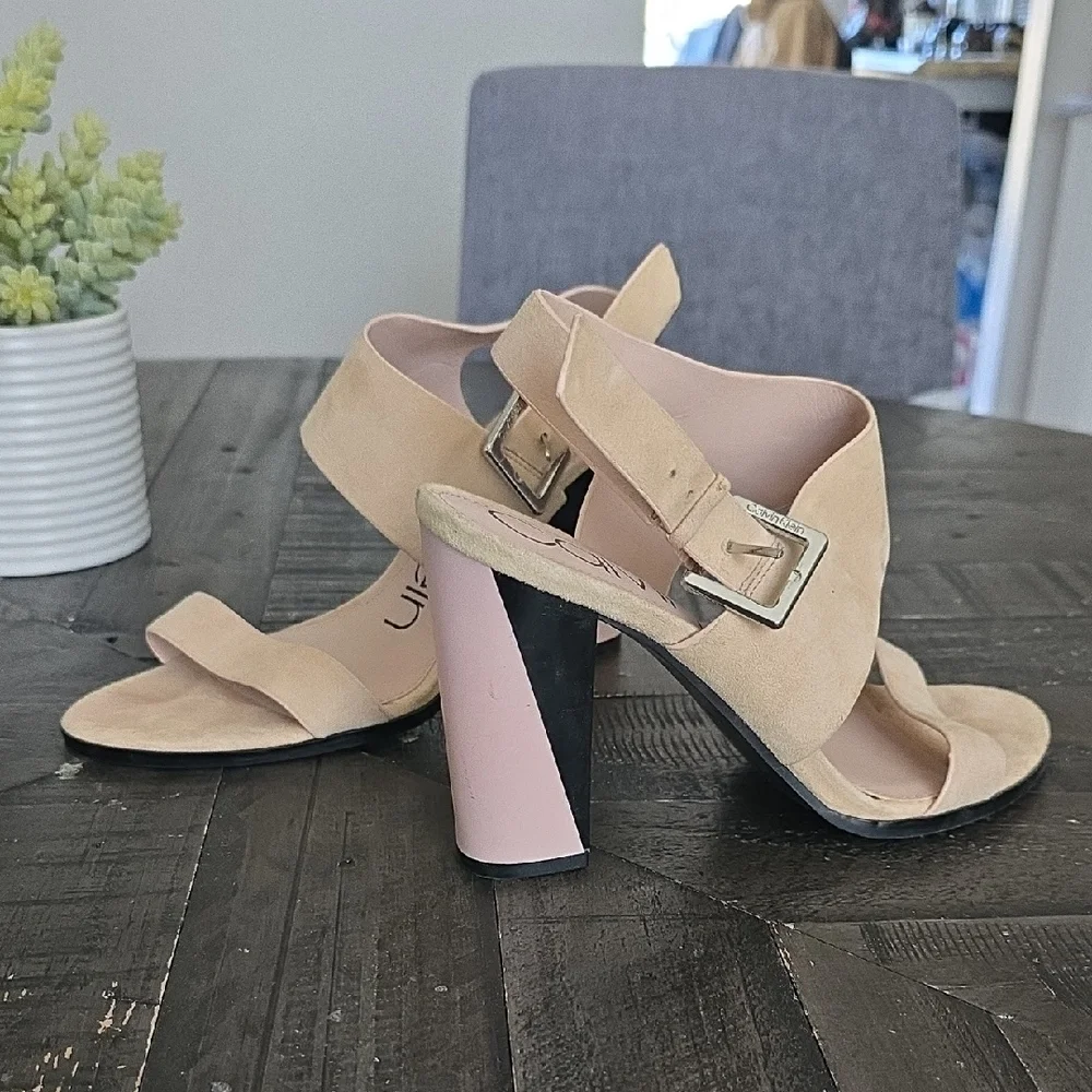 Calvin Klein Women's Tan Sandals - Picture 6 of 9